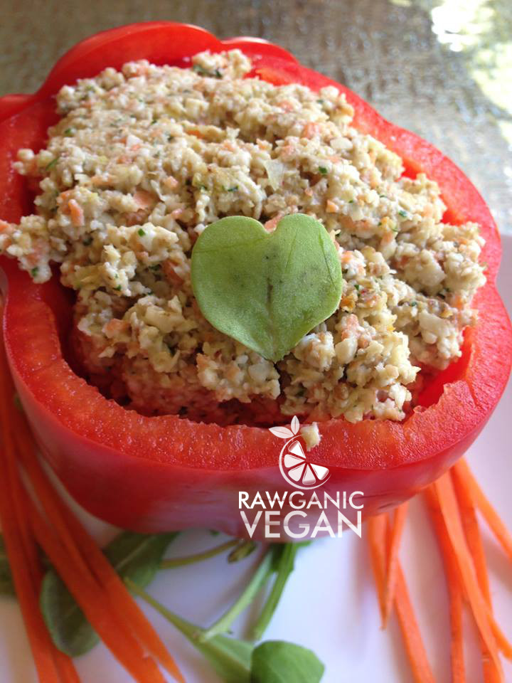 INCREDIBLY EASY RAW TABBOULEH STUFFED PEPPERS!